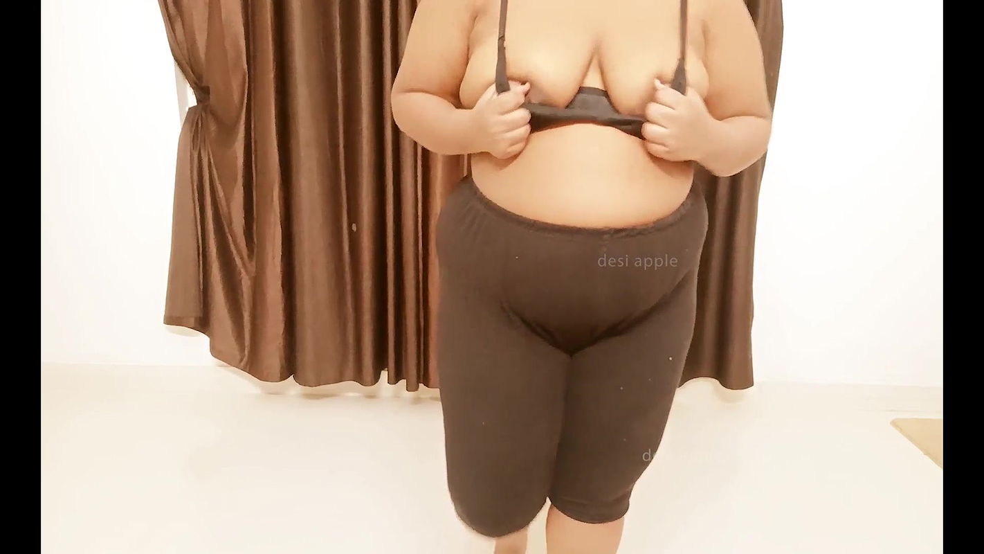 Hyderabad big boobs lady