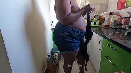 Hidden cam catched what my maid doing in kitchen while working