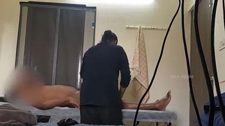 Happy ending massage ended in romance