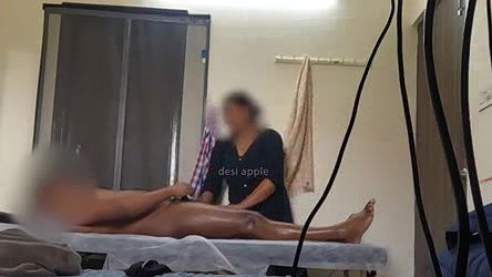 happy ending and blowjob in massage parlour