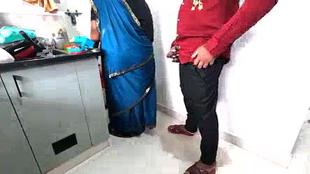 Dick flashing to maid when no one is at home