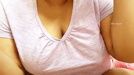 Desi sexy aunty boobs