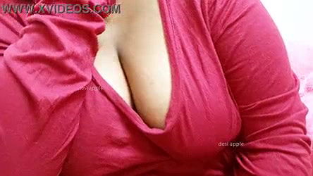 Desi bhabhi priya sexy tits