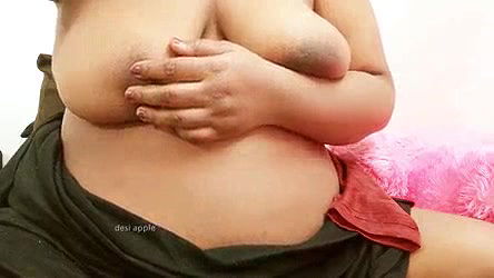 Desi aunty tits(1)
