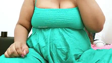 Big tits Indian sexy lady