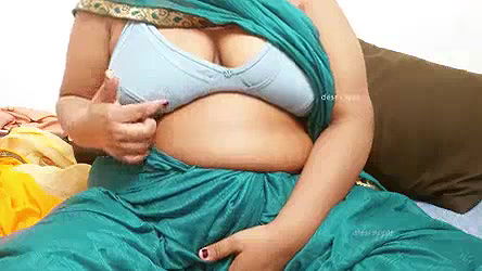 Bangladeshi lady big boobs