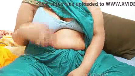 Bangladeshi lady big boobs