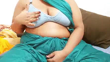 Bangladeshi lady big boobs