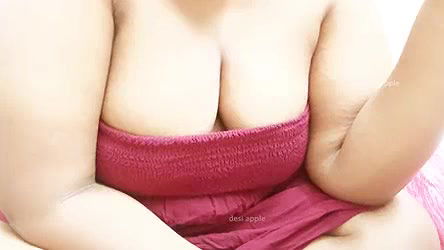 Bangla bhabhi with natural breasts