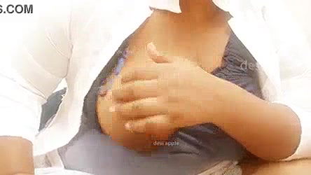 Asian big boobs aunty with sexy tits