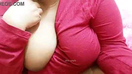 Asian bhabhi natural sexy tits