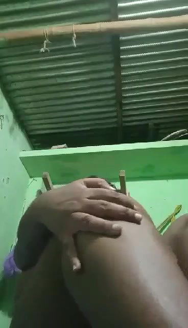 Chubby Tanker Showing