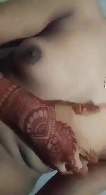 Cute Gf Showing Lover