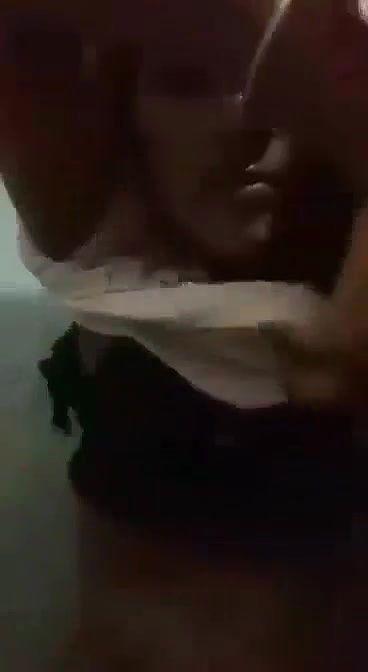 Cute Gf Showing Lover