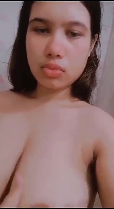 Beautiful Tanker Gf Playing with her Big melons