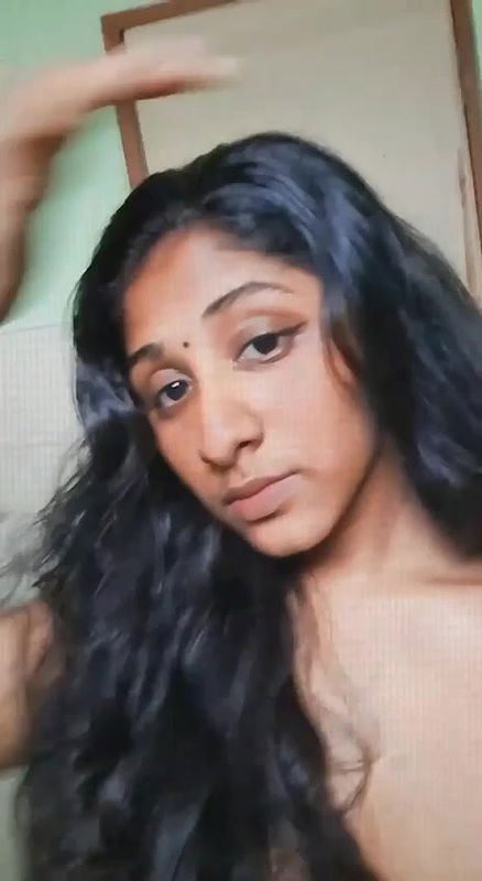 Gf Showing her bigboobs