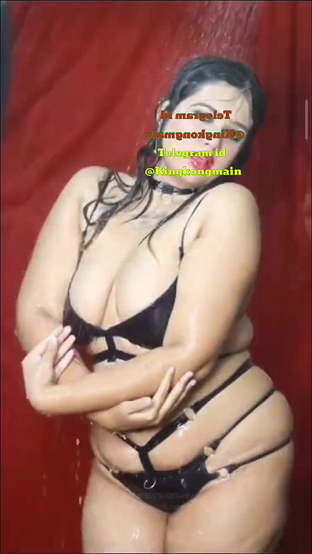 Model Tale Of Ritz Teasing in Shower Part 1