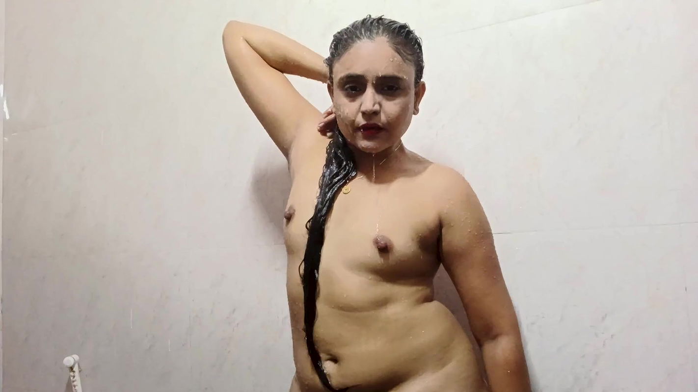 Pallavi Patil’s bath video