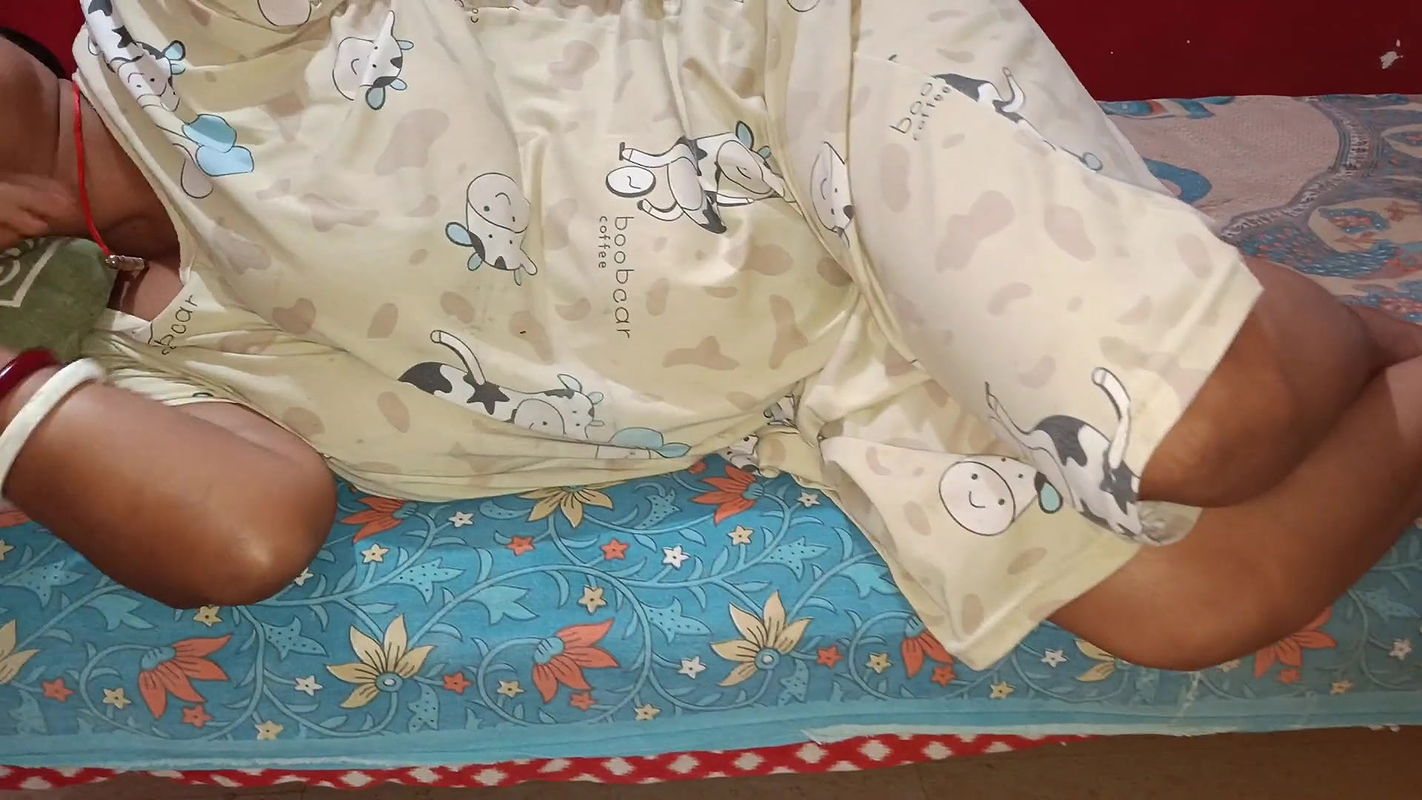 Your Salu Bhabhi Sexy Romance. Took big penis in her mouth and sucked her big tits and got fucked