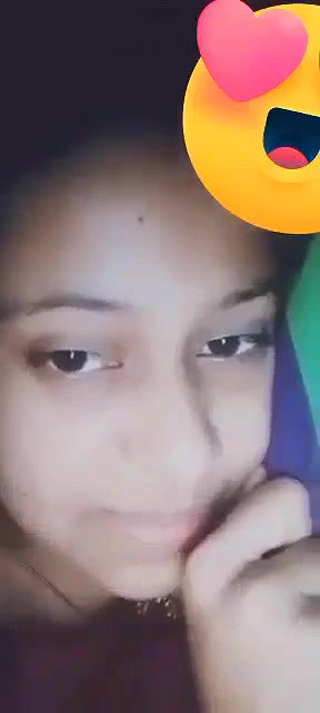 Beautiful Cute Gf Showing