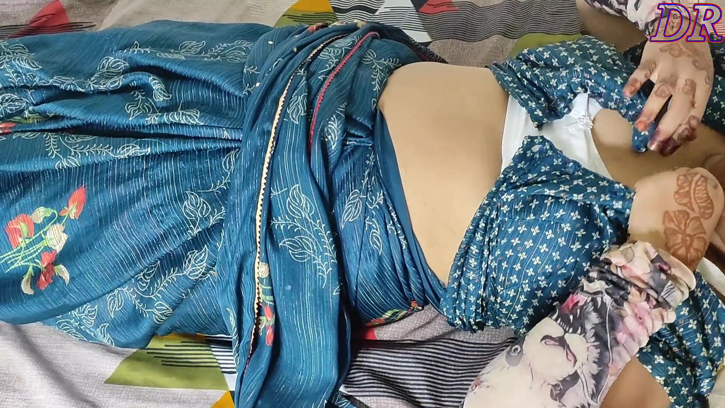 Komal apne jija se gand marwai jabarjast tarike se