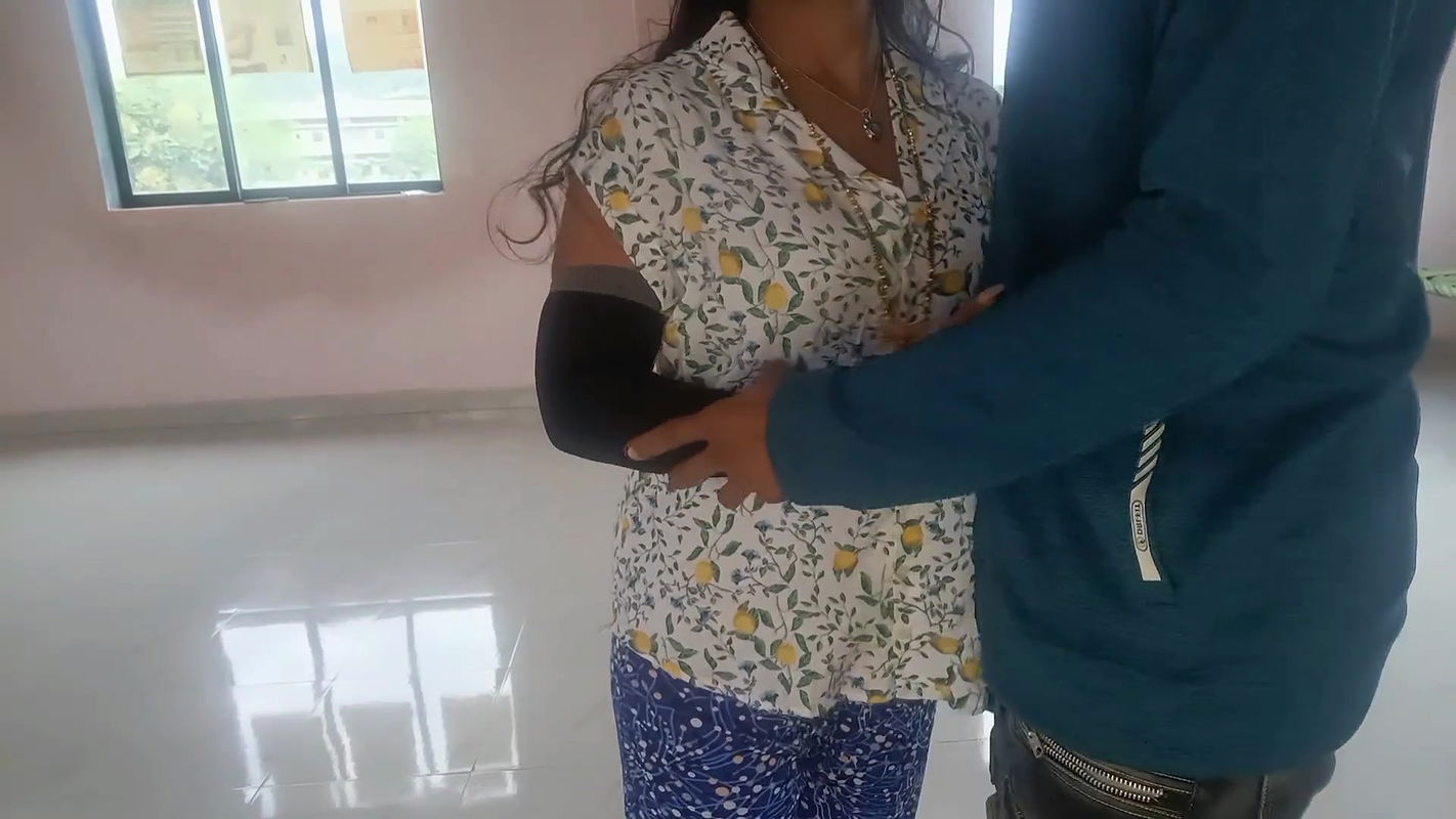 Stepsister with stepbrother true Hindi story