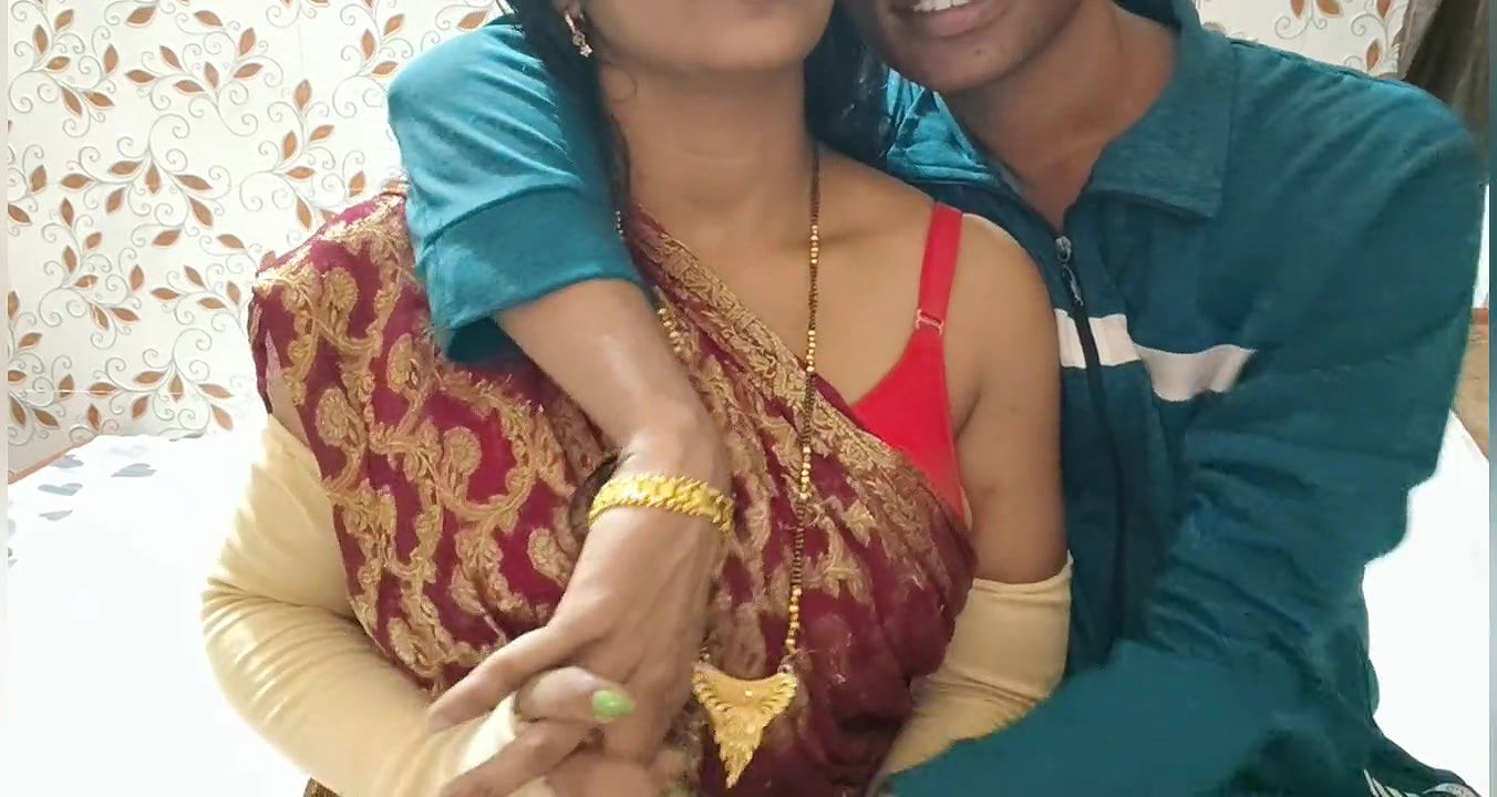Cute sexy hot wife sarika best Indian doggy style sex in bed with her husband