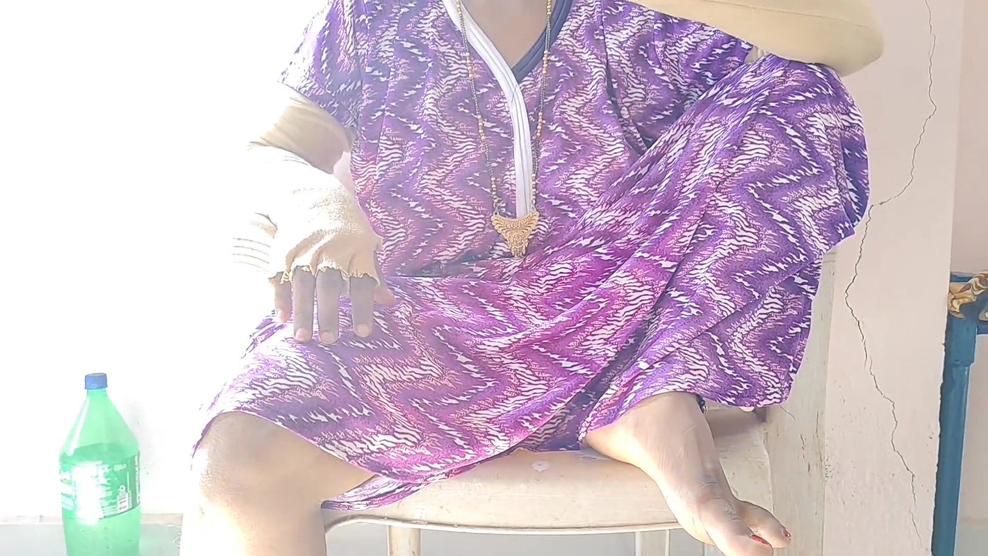 Hot sexy saali smoking sex with jiju, Indian jija sali very hard doggy style sex