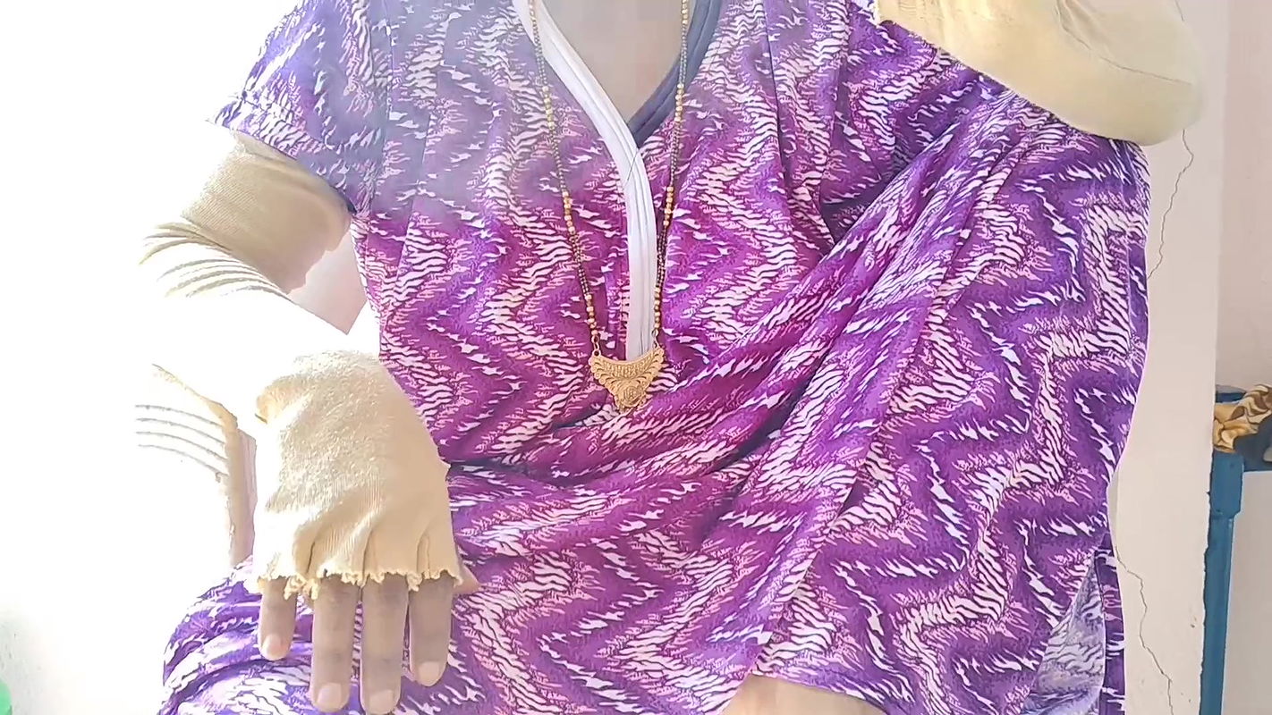 Hot sexy saali smoking sex with jiju, Indian jija sali very hard doggy style sex