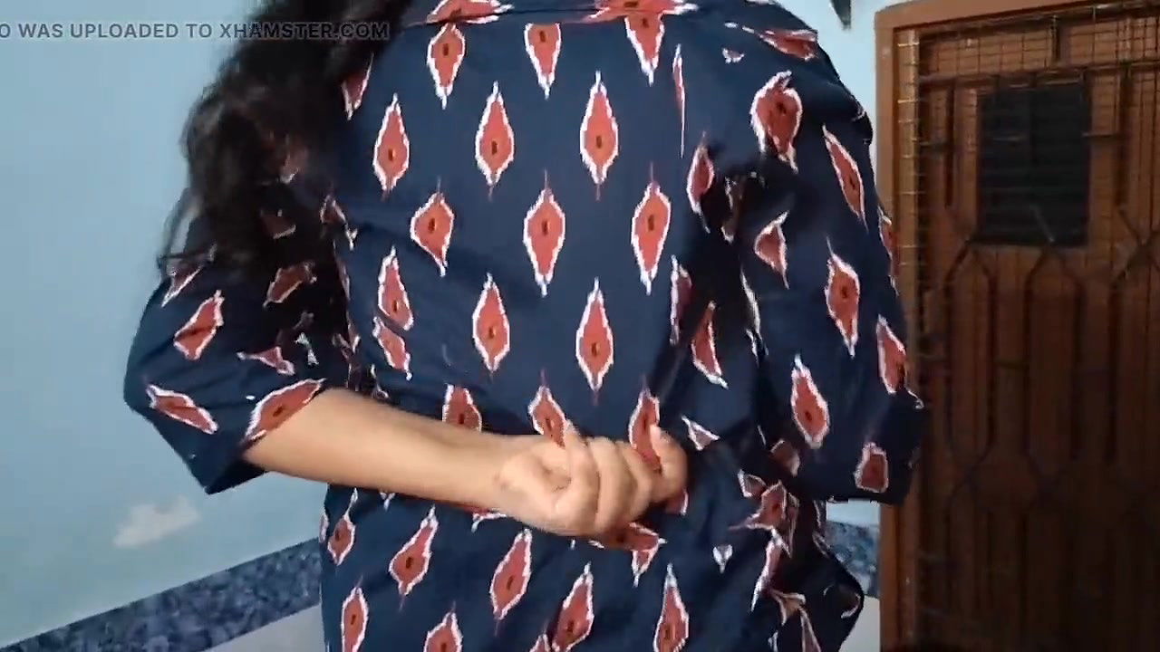 Beautiful busty stepsister wants to suck cock to feel better