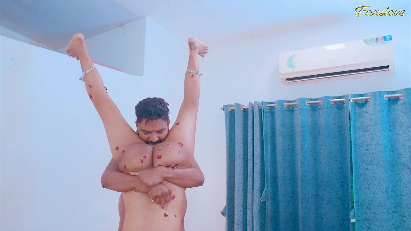 Desi girl got the seductive massage service from her neighbour