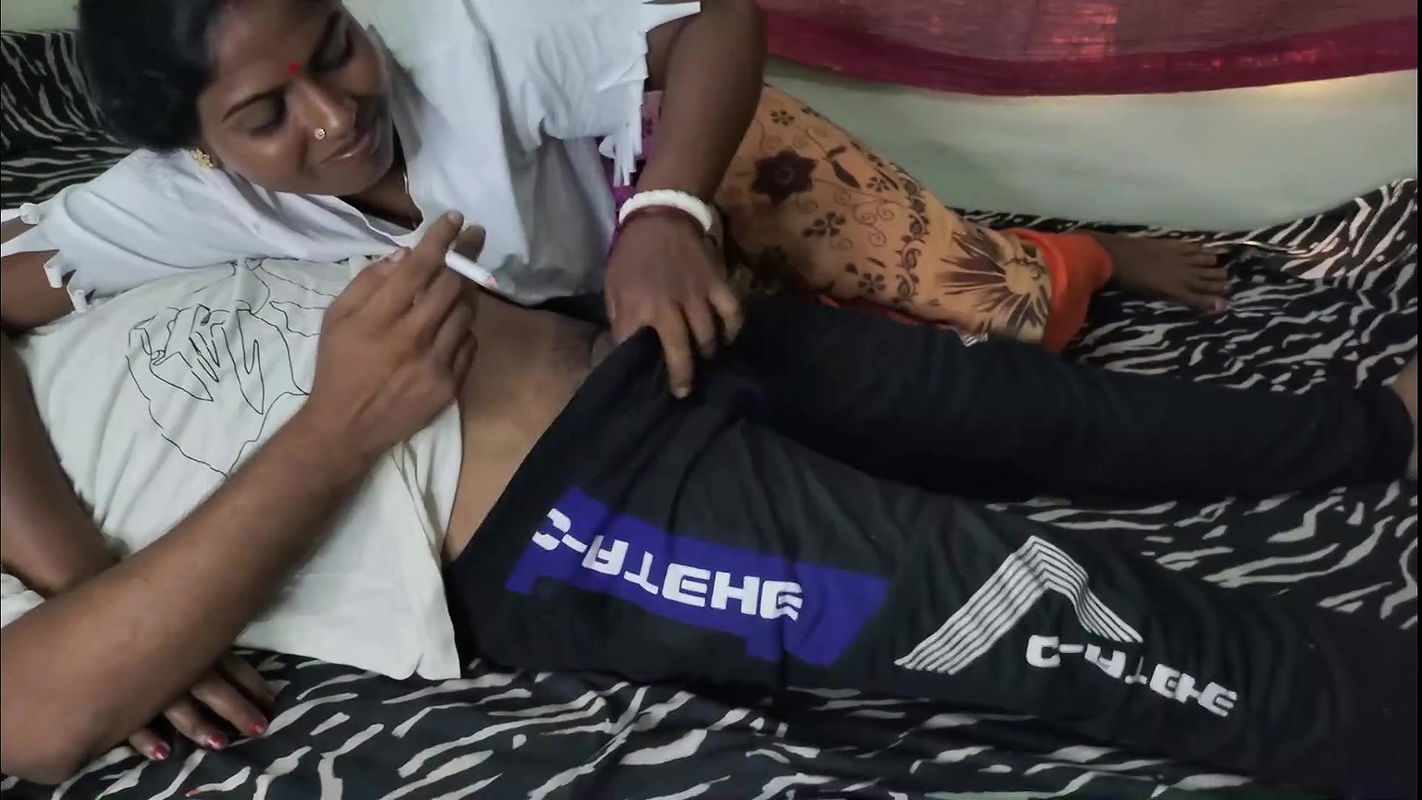 Bangladeshi Bowdi With Two Devor