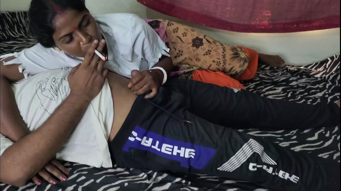 Bangladeshi Bowdi With Two Devor