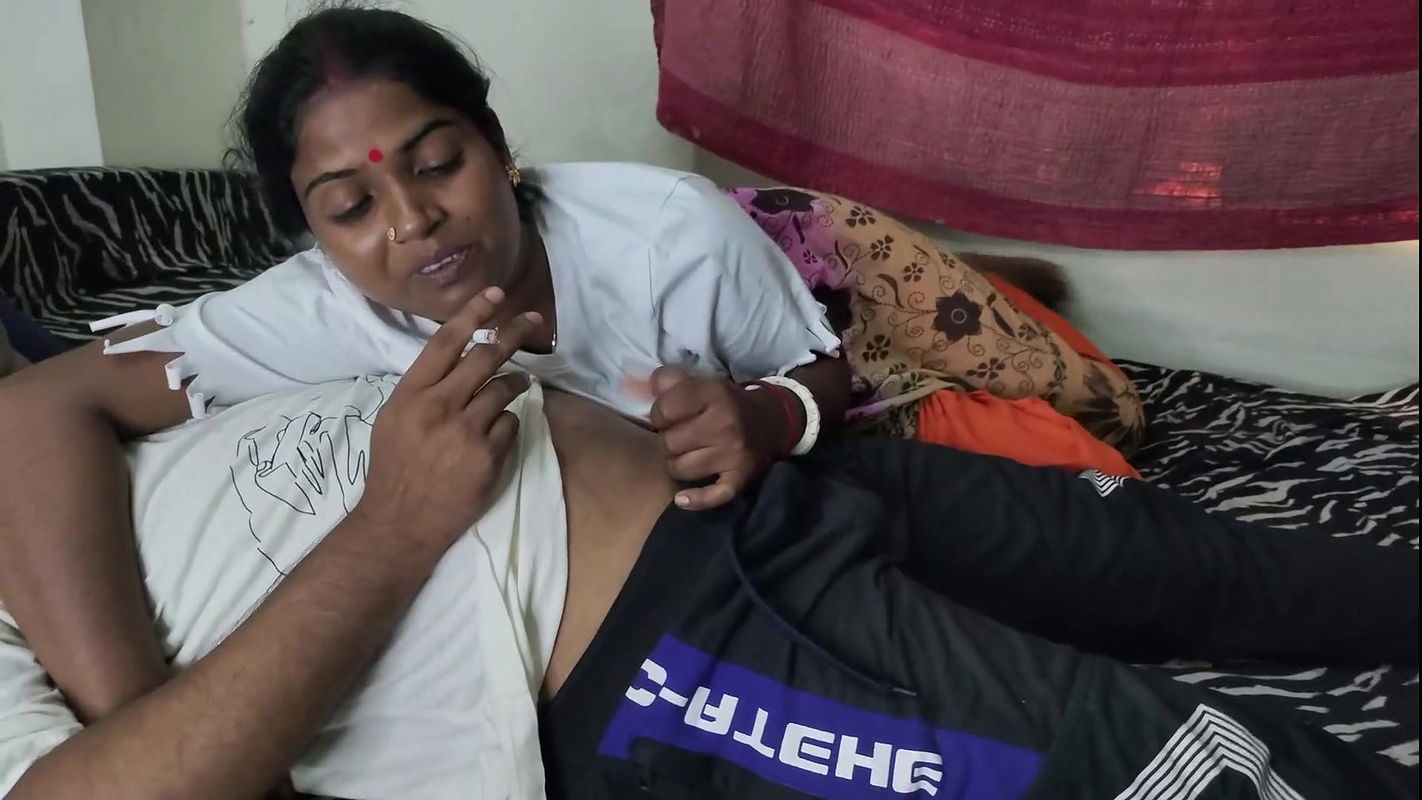 Bangladeshi Bowdi With Two Devor