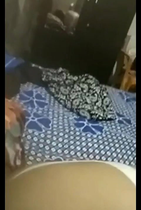 Beautiful Bhabi Showing
