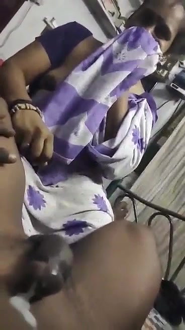 Mature bhabhi giving