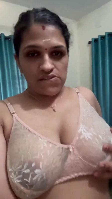 Very horny unsatisfied bhabhi