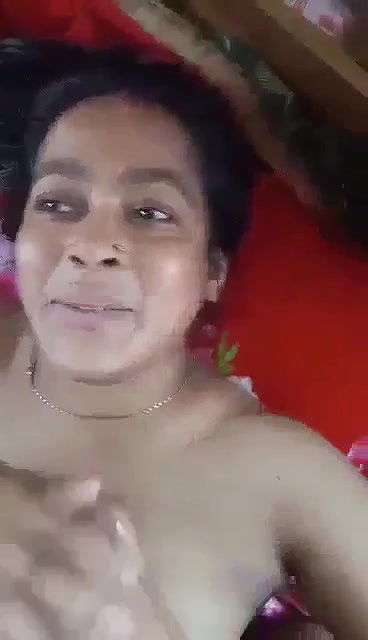 Bhabi Sucking Dick