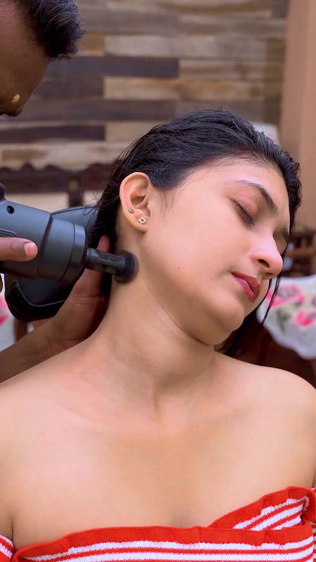 :Lucky guy massaging milky white girl boobs and face