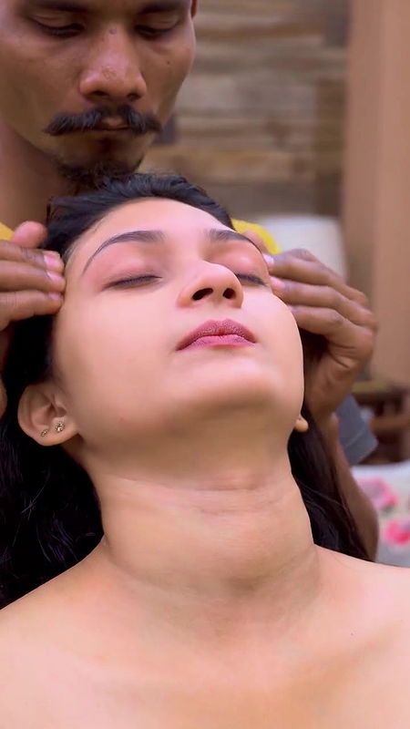 :Lucky guy massaging milky white girl boobs and face