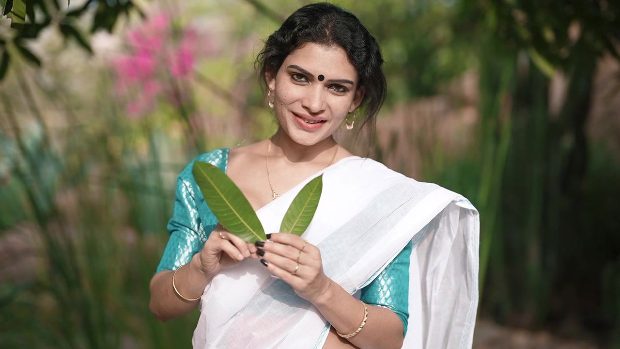 Resmi Nair – Streaming in White Saree Full