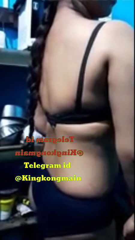 Sexy Model Monideepa Full Nude Show