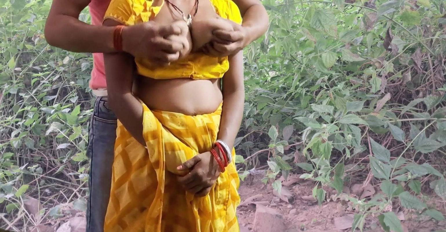 Bhabhi come on forest