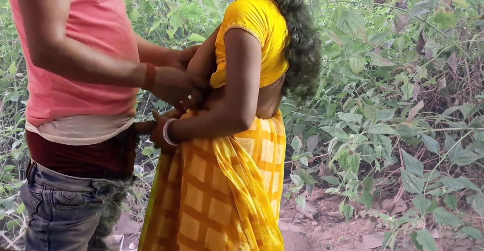 Bhabhi come on forest