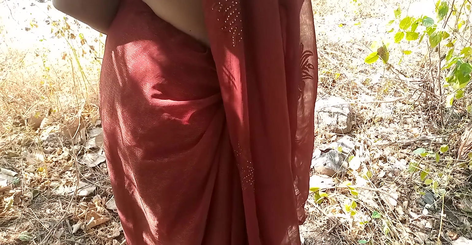 Bhabhi ji ko khet pe le jakar chudai ki