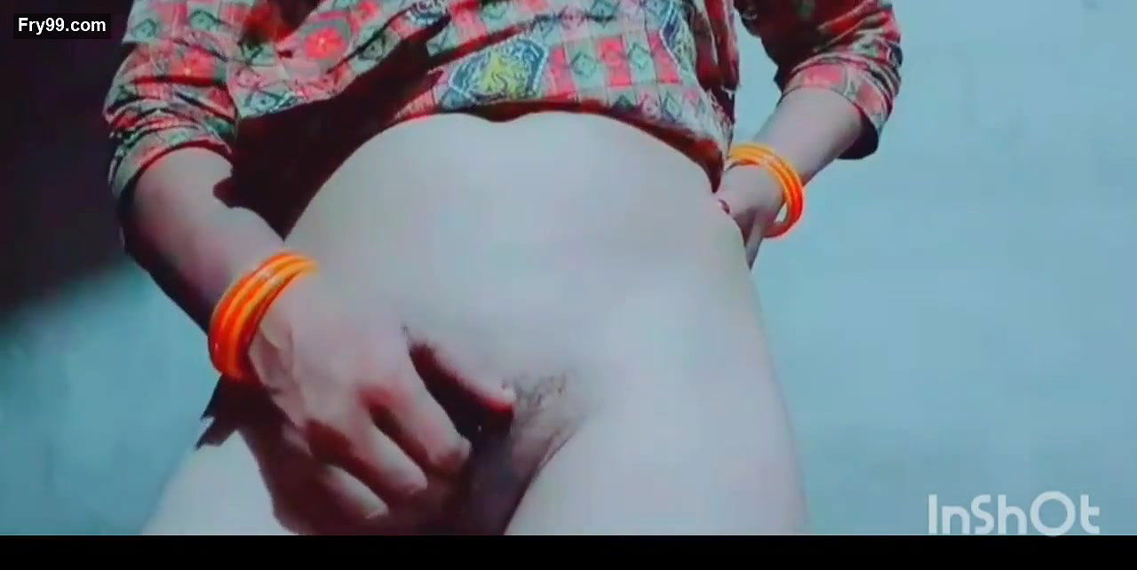 Hot clean body, very very beautiful desi girl, hot pussy, young pussy, semen hungry, desi hot girl, hi my young pussy is very hu