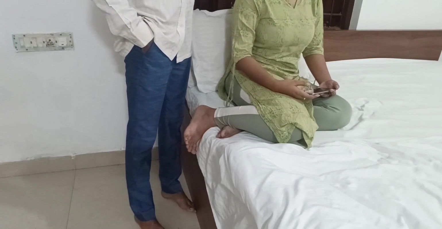 Just See women gand dekh lo vai school ladki ki gand