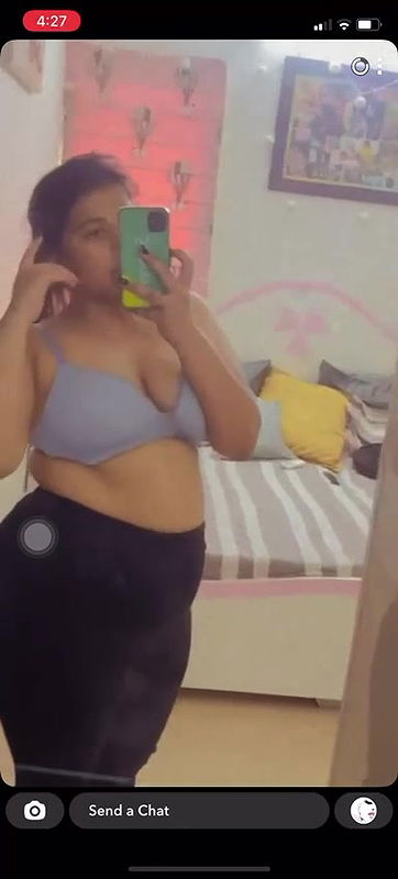Beautiful Cute Sexy Chubby Girl Showing