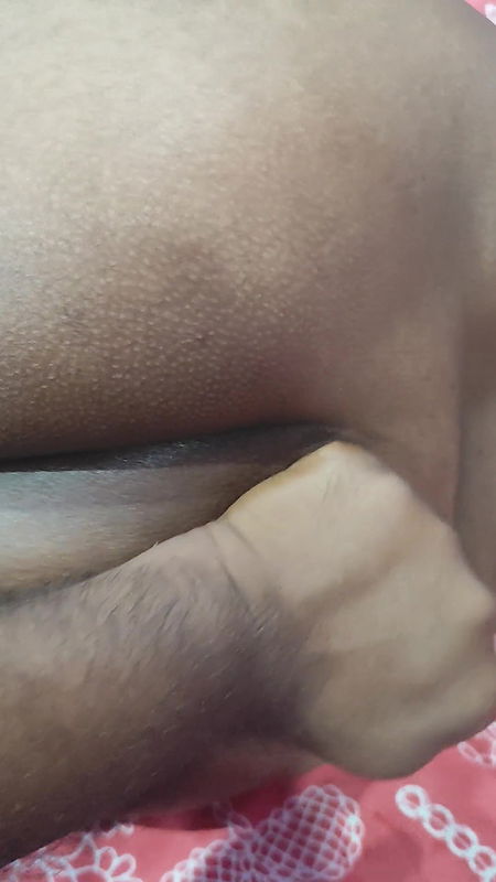 Ass oil massage to bhabhiji in the bedroom by jijaji