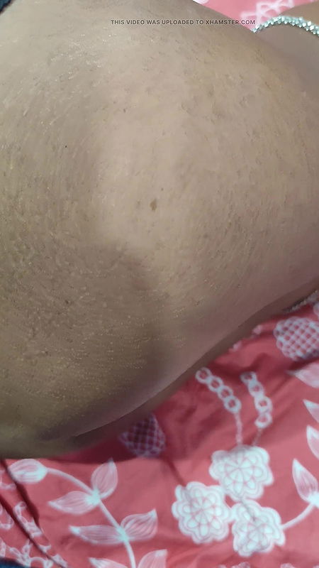 Ass oil massage to bhabhiji in the bedroom by jijaji